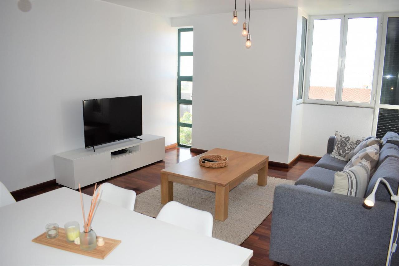 Madeira, 3 Bedroom Apartment With Ocean Views In Funchal ภายนอก รูปภาพ